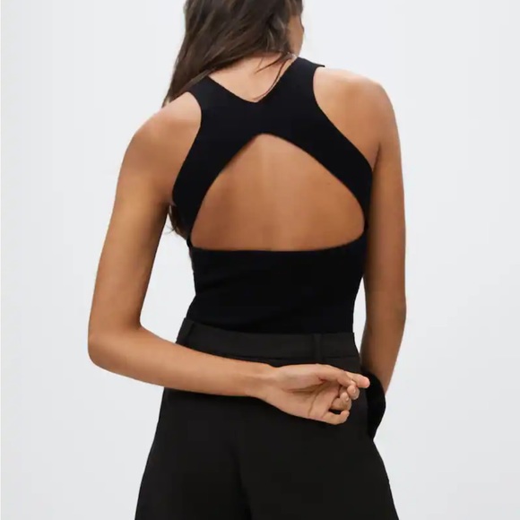 Mango Slit Knit Top - Picture 2 of 6